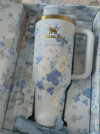 Stanley LoveShackFancy 40 oz Quencher Everblooming Rosettes Blue Practical gift
